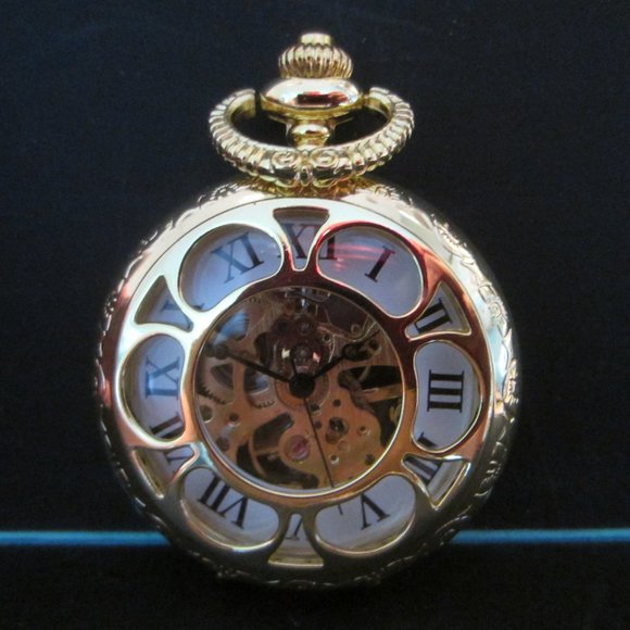 Golden Brass Filigree Geometric Winding Open Concept Pocket Watch Pendant main image 9